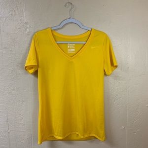 Nike, V-neck